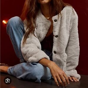 NEW American Eagle Faux Fur Jacket